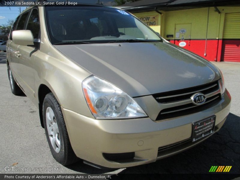 Sunset Gold / Beige 2007 Kia Sedona LX