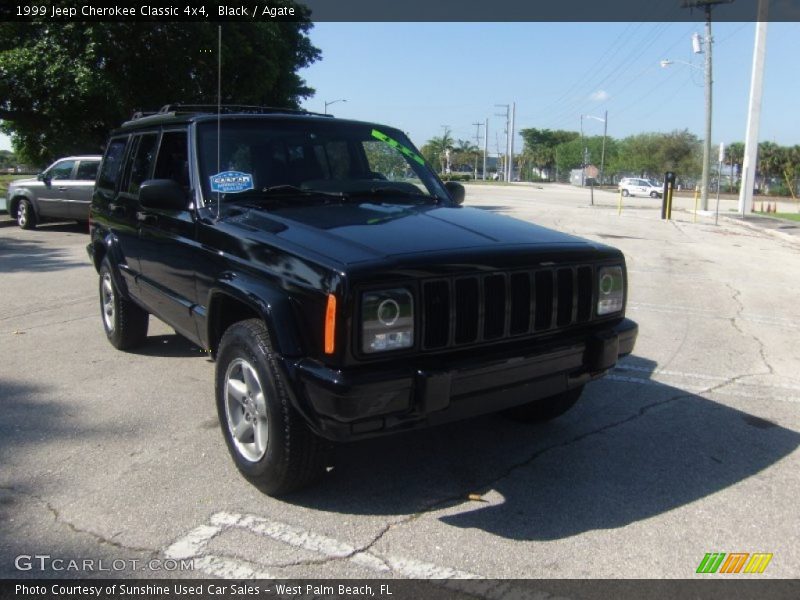 Black / Agate 1999 Jeep Cherokee Classic 4x4