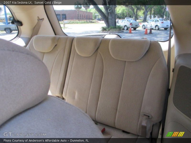 Sunset Gold / Beige 2007 Kia Sedona LX