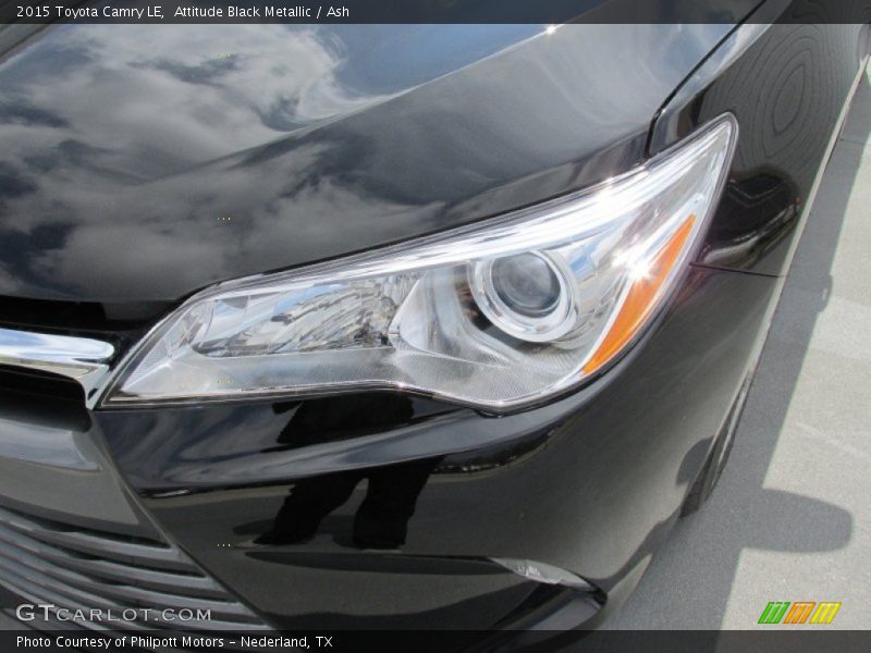 Attitude Black Metallic / Ash 2015 Toyota Camry LE