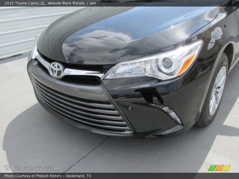 Attitude Black Metallic / Ash 2015 Toyota Camry LE