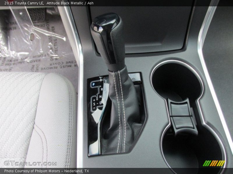 Attitude Black Metallic / Ash 2015 Toyota Camry LE