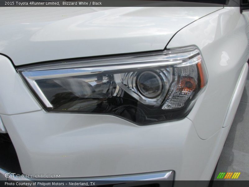 Blizzard White / Black 2015 Toyota 4Runner Limited