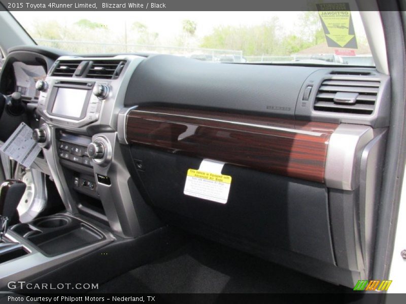 Blizzard White / Black 2015 Toyota 4Runner Limited