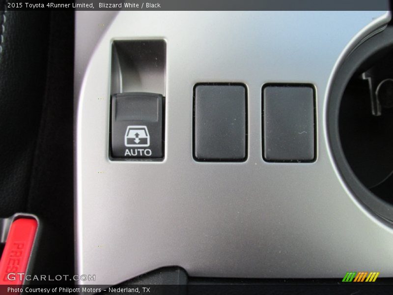 Blizzard White / Black 2015 Toyota 4Runner Limited