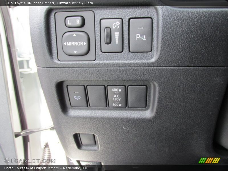 Blizzard White / Black 2015 Toyota 4Runner Limited