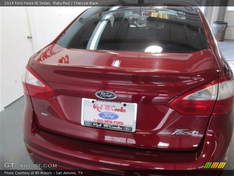 Ruby Red / Charcoal Black 2014 Ford Fiesta SE Sedan