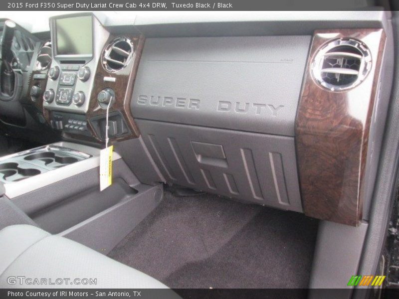 Tuxedo Black / Black 2015 Ford F350 Super Duty Lariat Crew Cab 4x4 DRW