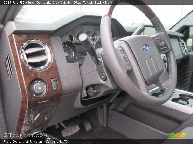 Tuxedo Black / Black 2015 Ford F350 Super Duty Lariat Crew Cab 4x4 DRW