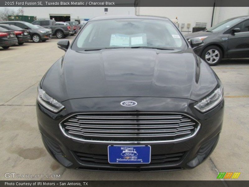 Tuxedo Black Metallic / Charcoal Black 2015 Ford Fusion SE