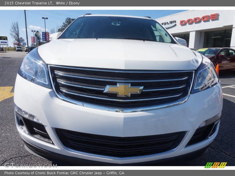 White / Ebony 2015 Chevrolet Traverse LT