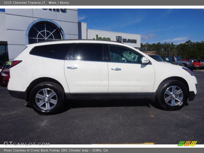 White / Ebony 2015 Chevrolet Traverse LT