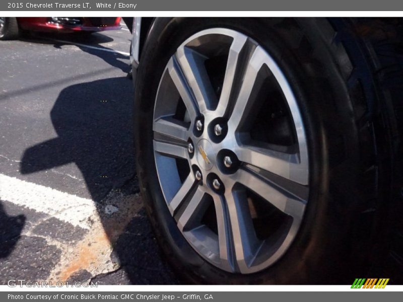 White / Ebony 2015 Chevrolet Traverse LT