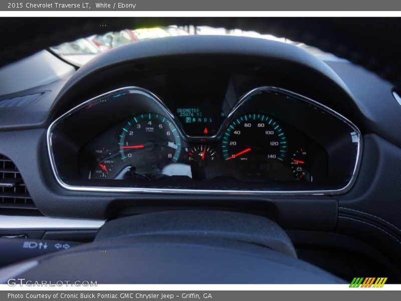 White / Ebony 2015 Chevrolet Traverse LT