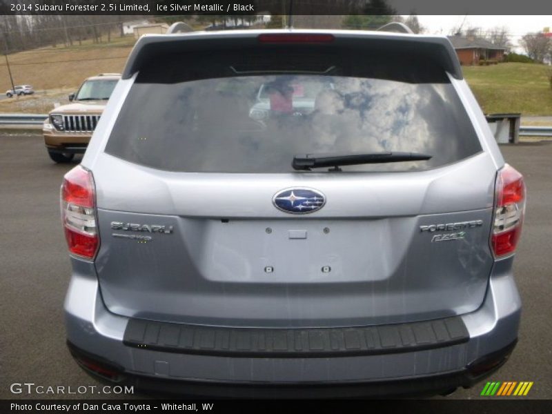 Ice Silver Metallic / Black 2014 Subaru Forester 2.5i Limited