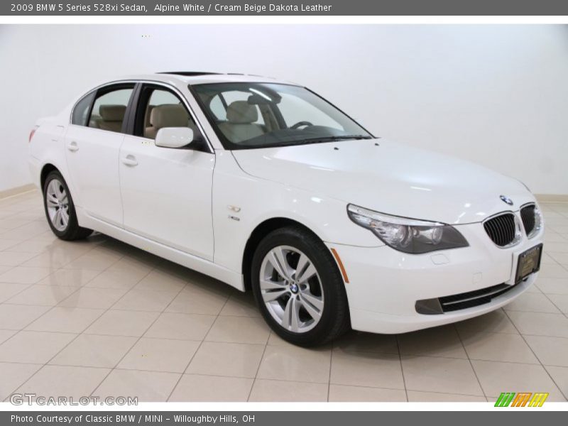 Alpine White / Cream Beige Dakota Leather 2009 BMW 5 Series 528xi Sedan