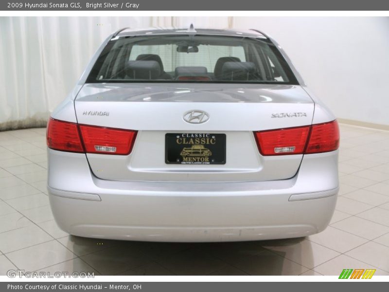 Bright Silver / Gray 2009 Hyundai Sonata GLS