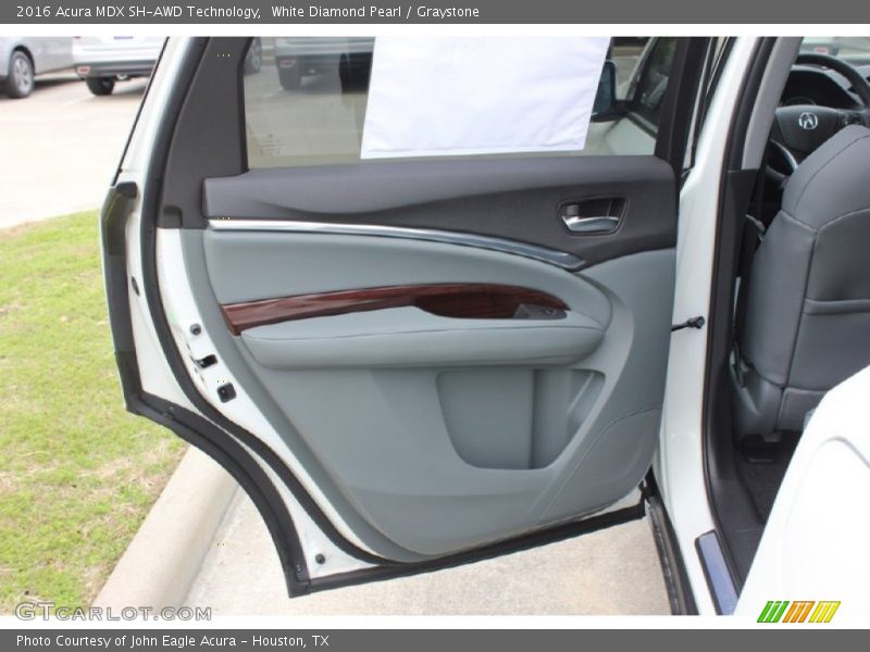 White Diamond Pearl / Graystone 2016 Acura MDX SH-AWD Technology