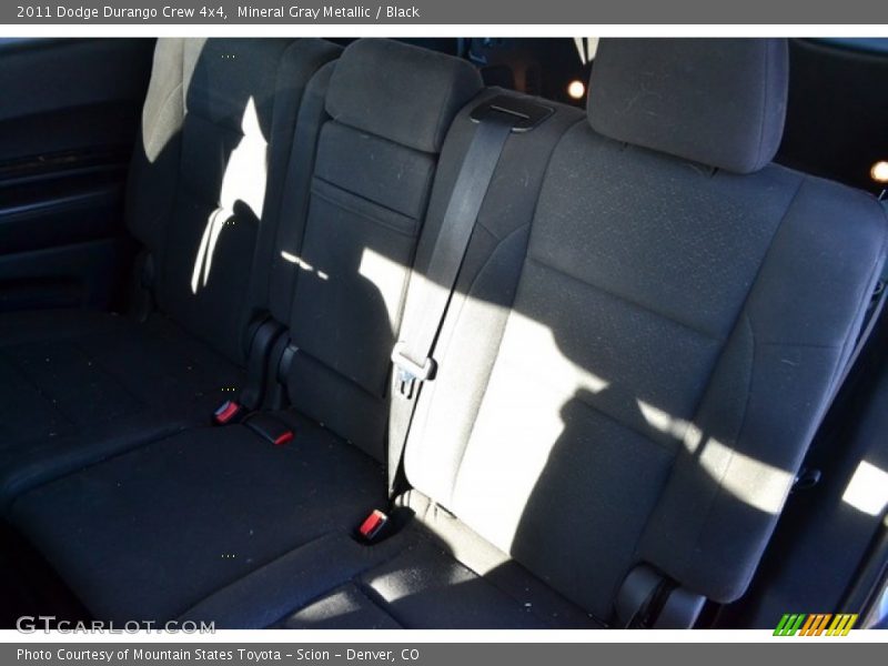 Mineral Gray Metallic / Black 2011 Dodge Durango Crew 4x4
