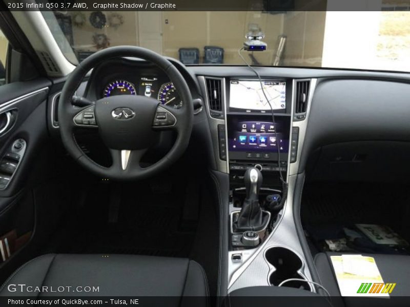 Dashboard of 2015 Q50 3.7 AWD