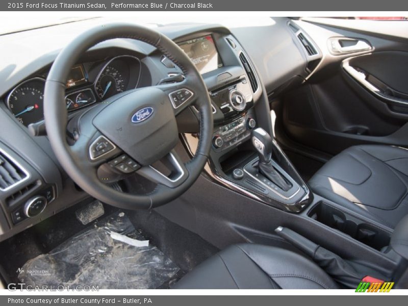 Performance Blue / Charcoal Black 2015 Ford Focus Titanium Sedan