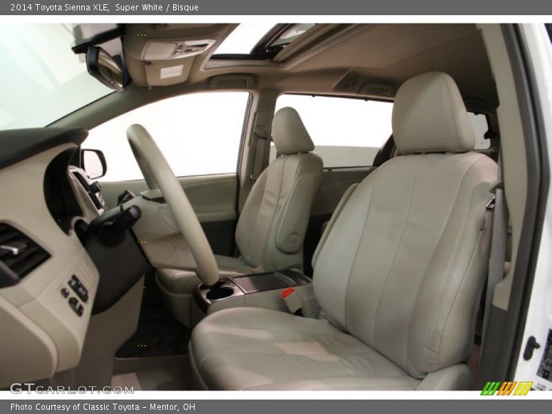 Super White / Bisque 2014 Toyota Sienna XLE