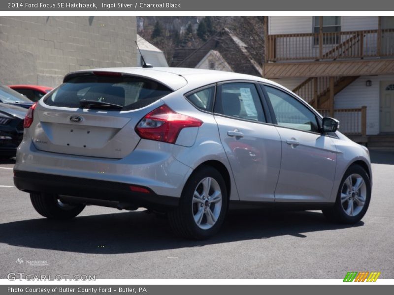 Ingot Silver / Charcoal Black 2014 Ford Focus SE Hatchback