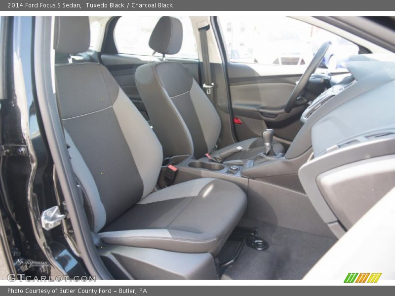 Tuxedo Black / Charcoal Black 2014 Ford Focus S Sedan