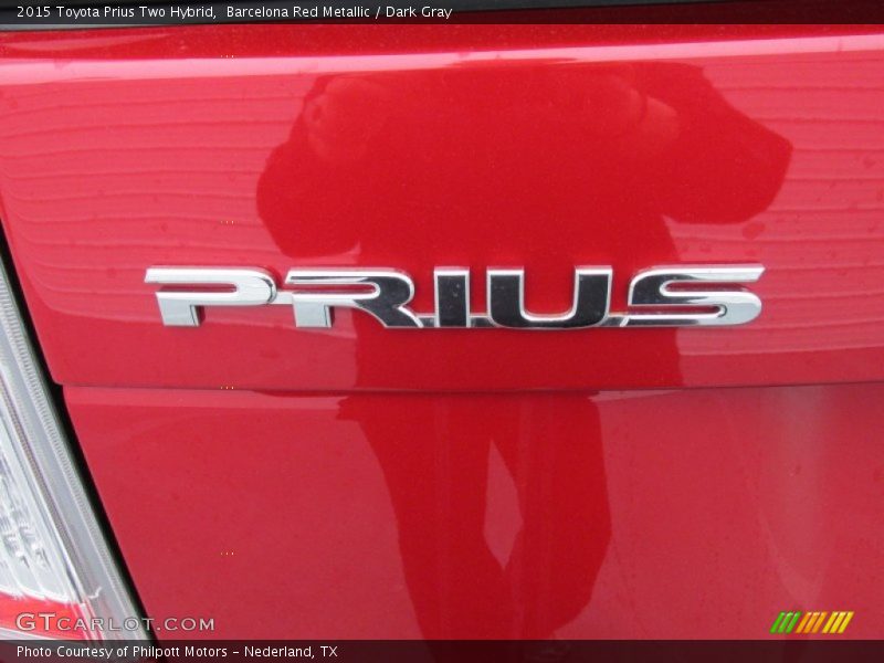 Barcelona Red Metallic / Dark Gray 2015 Toyota Prius Two Hybrid