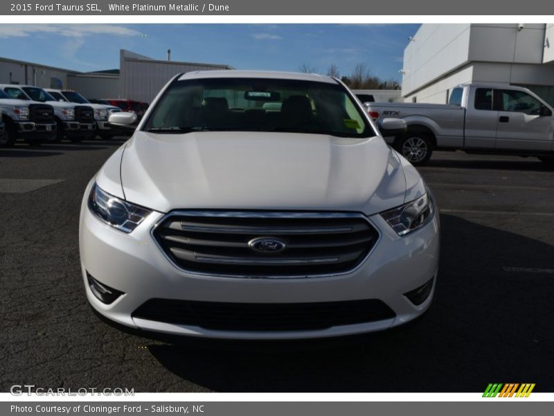 White Platinum Metallic / Dune 2015 Ford Taurus SEL