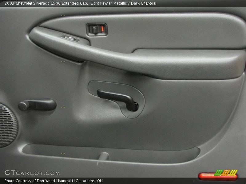Light Pewter Metallic / Dark Charcoal 2003 Chevrolet Silverado 1500 Extended Cab