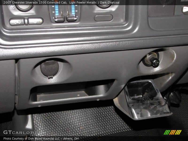 Light Pewter Metallic / Dark Charcoal 2003 Chevrolet Silverado 1500 Extended Cab