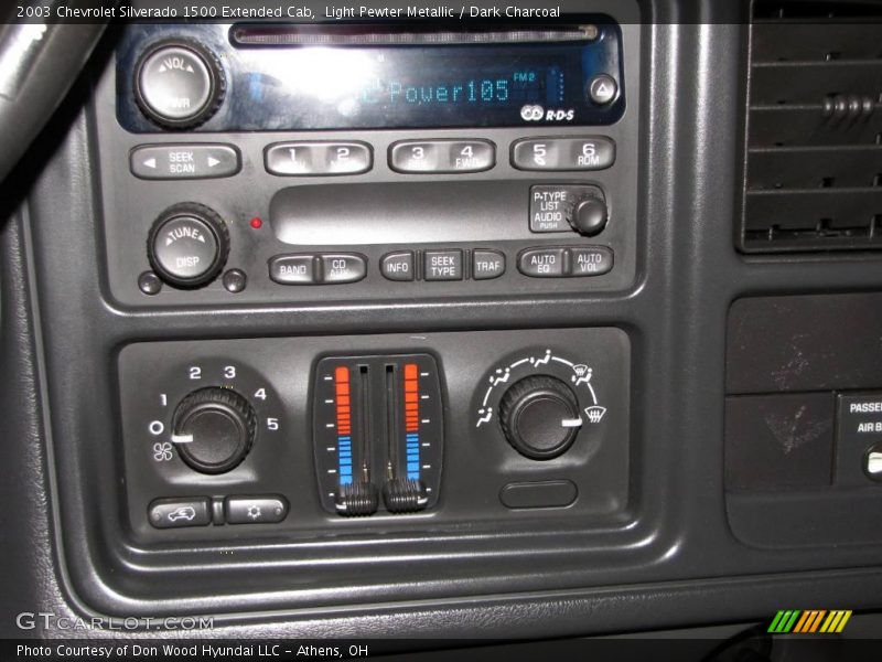Light Pewter Metallic / Dark Charcoal 2003 Chevrolet Silverado 1500 Extended Cab