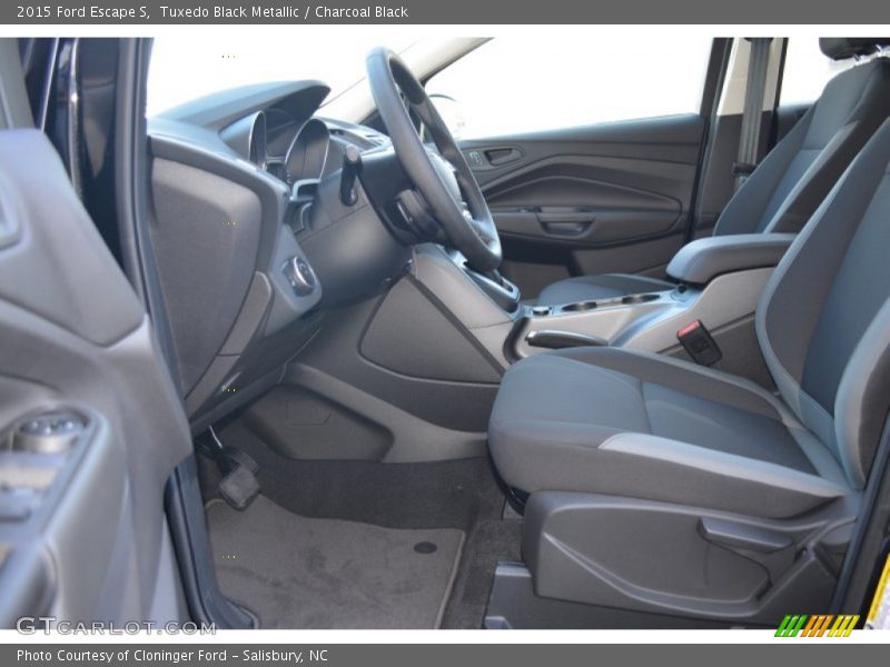 Tuxedo Black Metallic / Charcoal Black 2015 Ford Escape S