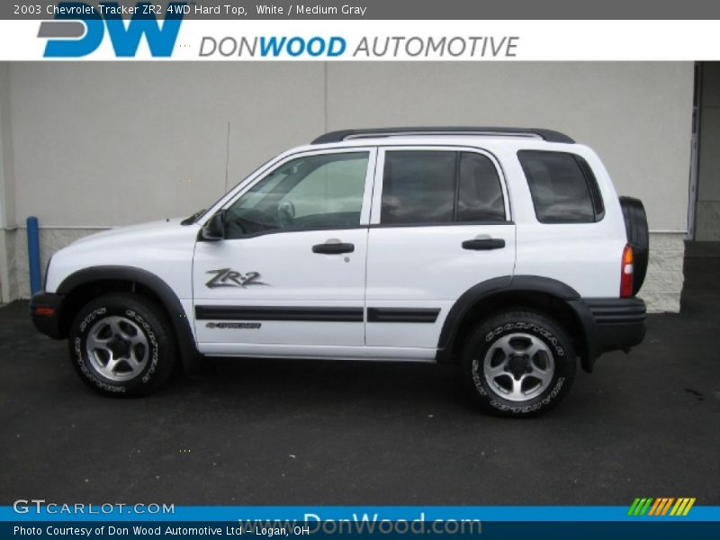 White / Medium Gray 2003 Chevrolet Tracker ZR2 4WD Hard Top
