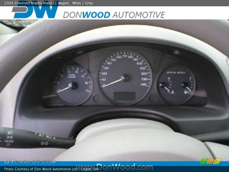 White / Gray 2004 Chevrolet Malibu Maxx LS Wagon