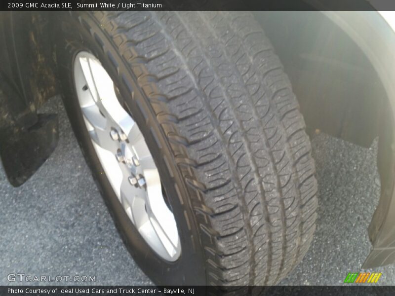 Summit White / Light Titanium 2009 GMC Acadia SLE