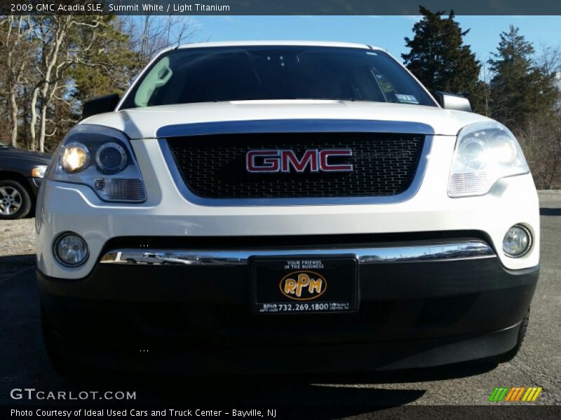 Summit White / Light Titanium 2009 GMC Acadia SLE