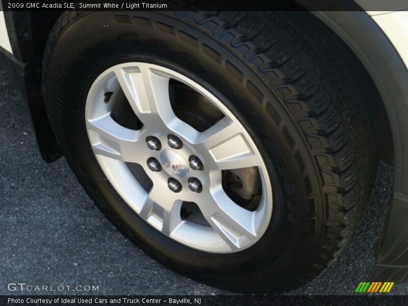 Summit White / Light Titanium 2009 GMC Acadia SLE