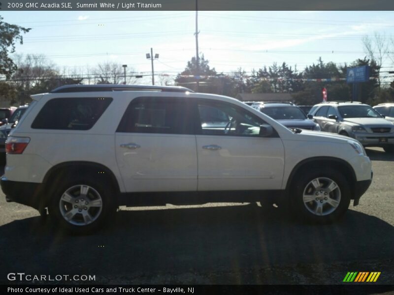 Summit White / Light Titanium 2009 GMC Acadia SLE