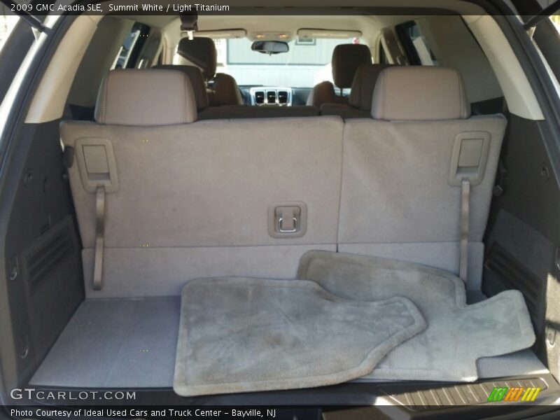 Summit White / Light Titanium 2009 GMC Acadia SLE