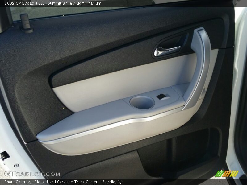 Summit White / Light Titanium 2009 GMC Acadia SLE