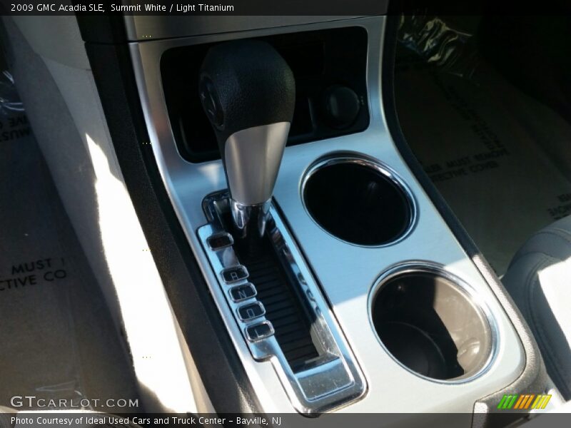 Summit White / Light Titanium 2009 GMC Acadia SLE