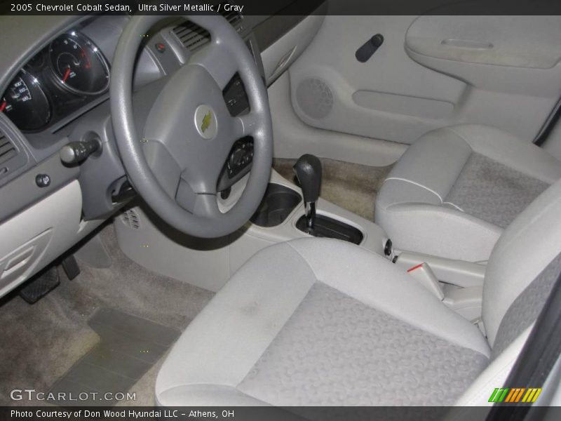 Ultra Silver Metallic / Gray 2005 Chevrolet Cobalt Sedan