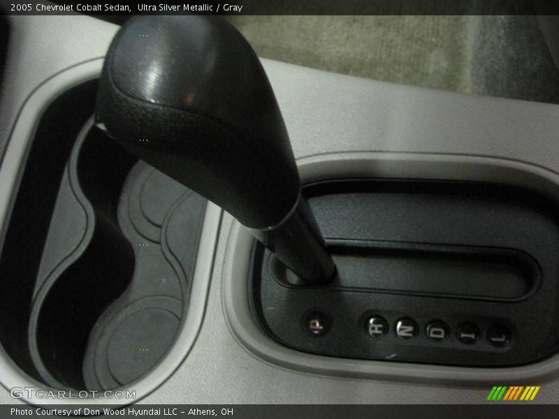 Ultra Silver Metallic / Gray 2005 Chevrolet Cobalt Sedan