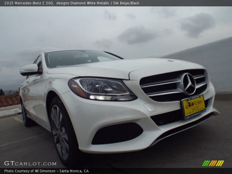 designo Diamond White Metallic / Silk Beige/Black 2015 Mercedes-Benz C 300