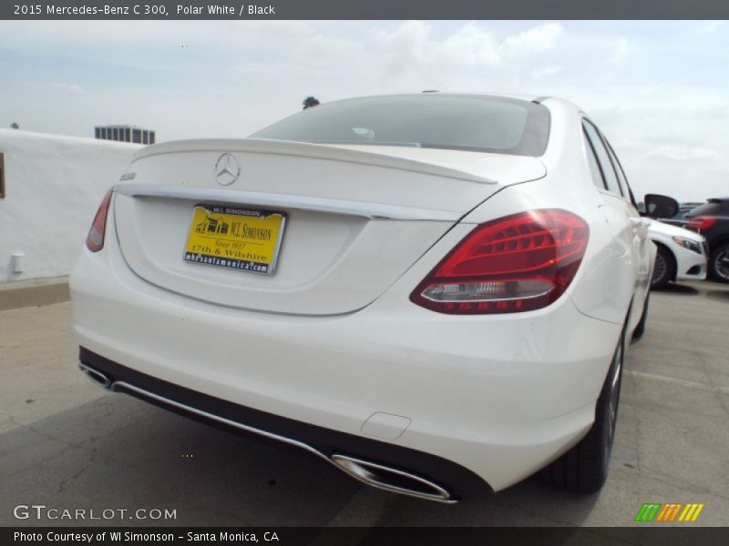 Polar White / Black 2015 Mercedes-Benz C 300