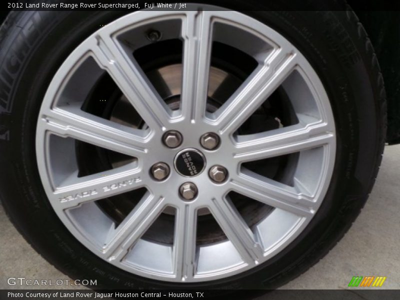 Fuji White / Jet 2012 Land Rover Range Rover Supercharged