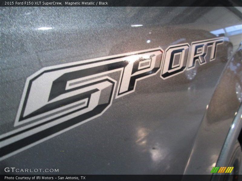 Magnetic Metallic / Black 2015 Ford F150 XLT SuperCrew