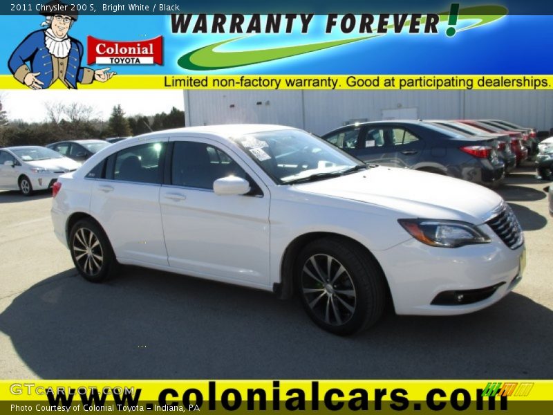 Bright White / Black 2011 Chrysler 200 S
